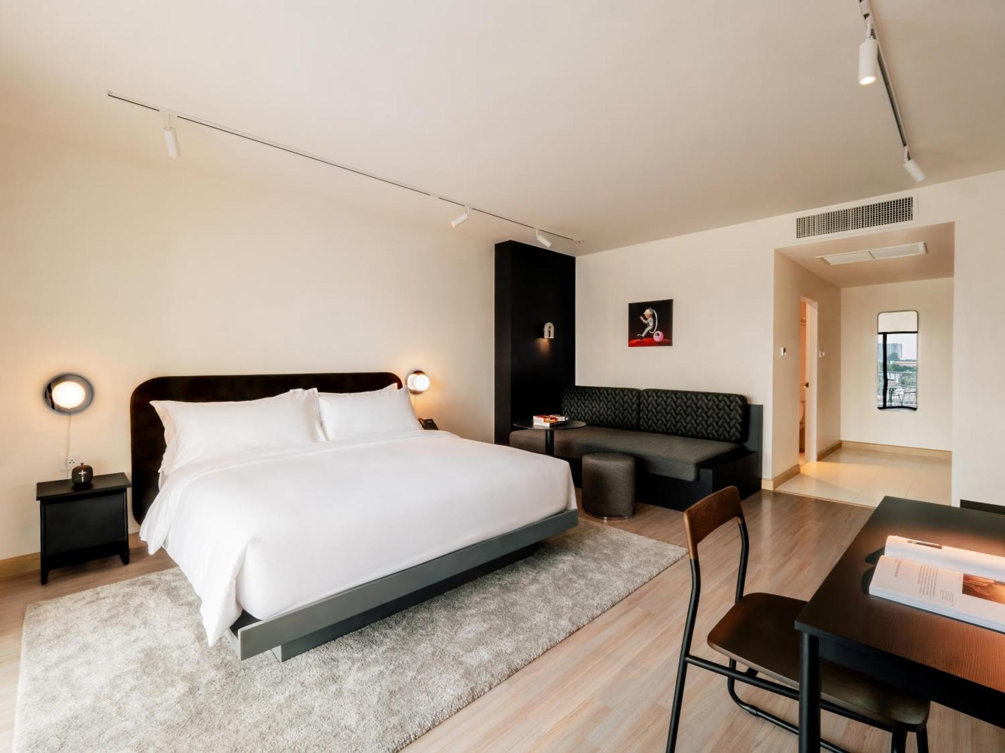 The Standardx, Bangkok Phra Arthit Otel Dış mekan fotoğraf