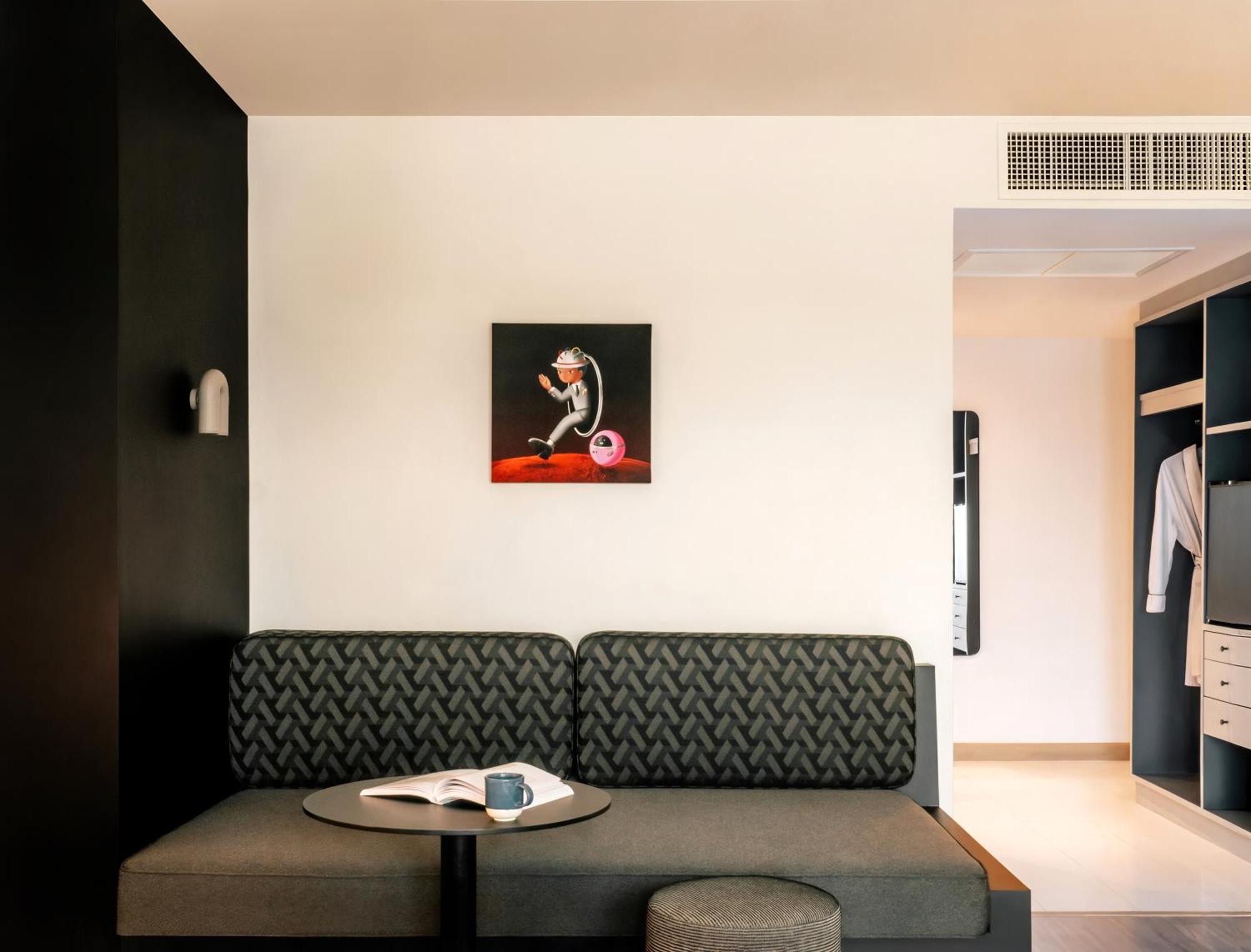 The Standardx, Bangkok Phra Arthit Otel Dış mekan fotoğraf